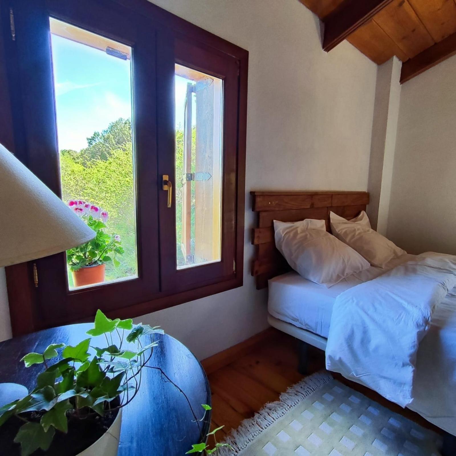 Refugio Del Aguila "Casa Diaman" Guest House Guejar Sierra Ngoại thất bức ảnh