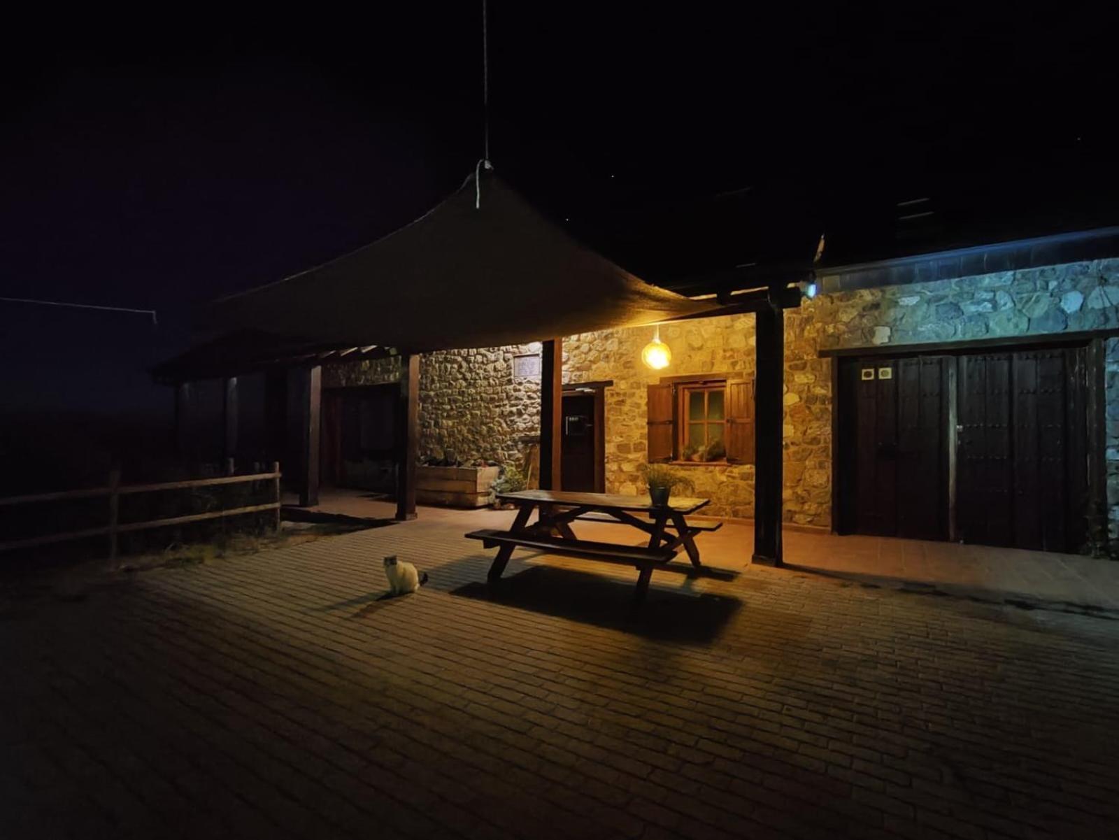 Refugio Del Aguila "Casa Diaman" Guest House Guejar Sierra Ngoại thất bức ảnh
