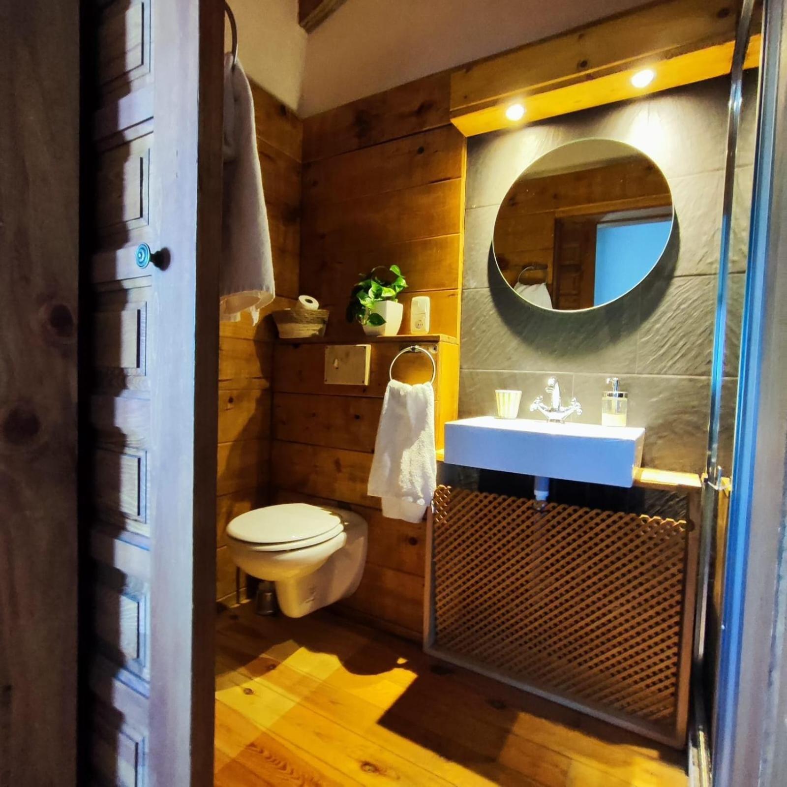 Refugio Del Aguila "Casa Diaman" Guest House Guejar Sierra Ngoại thất bức ảnh