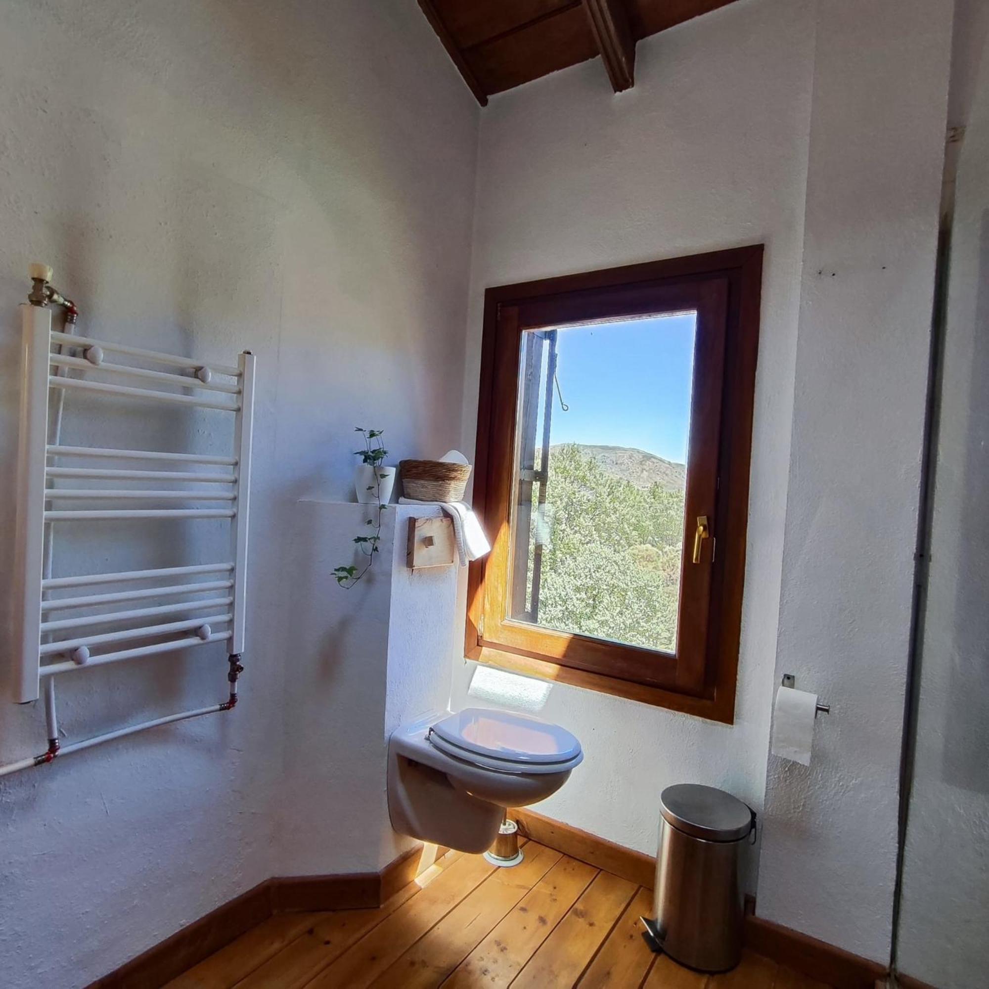 Refugio Del Aguila "Casa Diaman" Guest House Guejar Sierra Ngoại thất bức ảnh